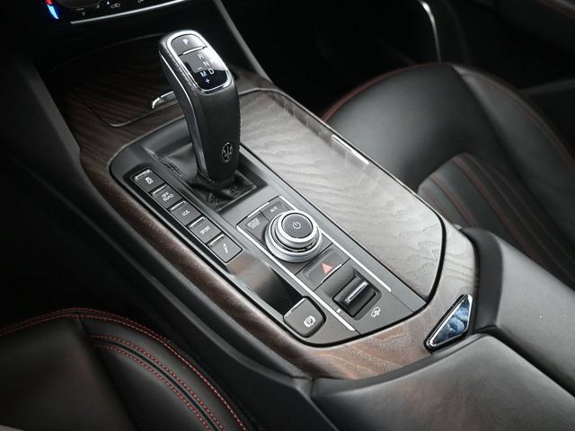 Used 2023 Maserati Levante GT AWD/4WD image 27