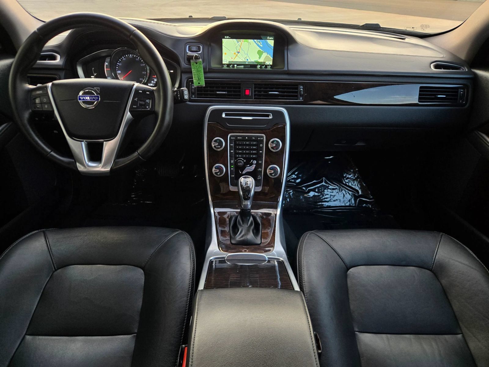 Used 2016 Volvo XC70 T5 Premier w/ Proximity Package AWD/4WD image 24
