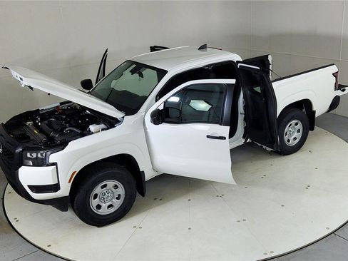 New 2026 Nissan Frontier S image 44