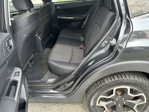 Used 2015 Subaru Crosstrek 2.0i Premium AWD/4WD image 13
