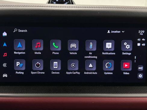 Used 2024 Porsche Cayenne S image 34