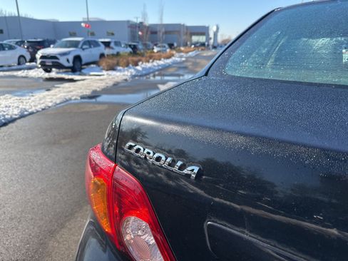 Used 2009 Toyota Corolla LE image 9