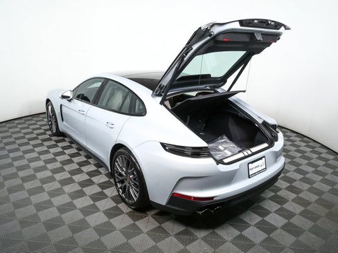 New 2026 Porsche Panamera RWD image 34