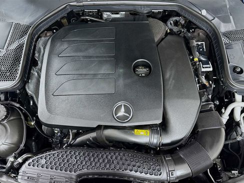 Used 2021 Mercedes-Benz C 300 Sedan image 30