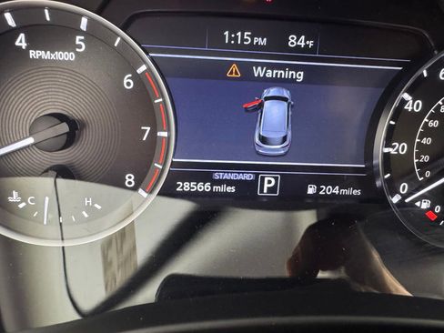 Used 2023 INFINITI QX50 Luxe FWD image 4