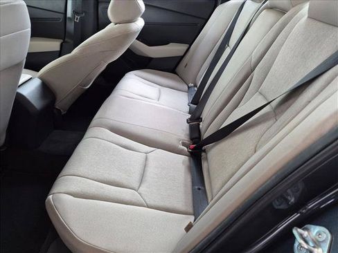 Certified 2024 Honda Accord EX image 17