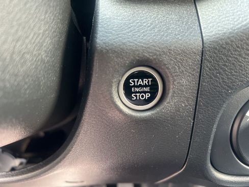 Certified 2023 Nissan Frontier SV w/ Technology Package image 50