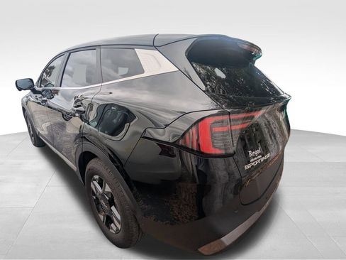 Certified 2026 Kia Sportage LX w/ LX Convenience Package image 3