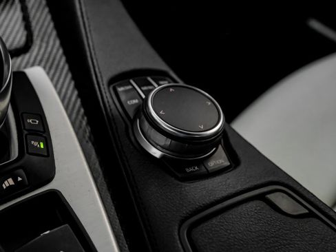 Used 2017 BMW M6 Coupe image 20