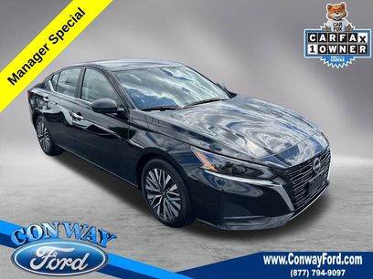 Used 2024 Nissan Altima 2.5 SV