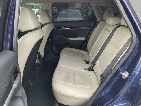 Used 2023 Kia Seltos SX image 30