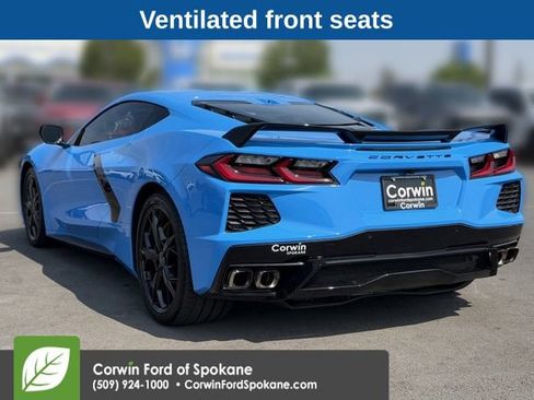 Used 2022 Chevrolet Corvette Stingray Premium Cpe w/ Z51 Performance Package RWD image 13