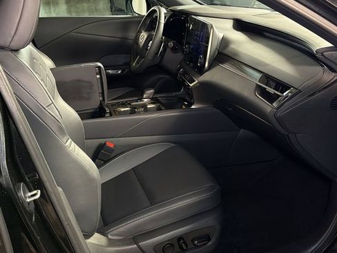 Certified 2023 Lexus RX 350 Premium w/ Accessory Package image 10