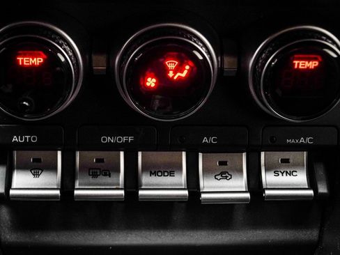 Used 2023 Toyota GR86 Premium image 18