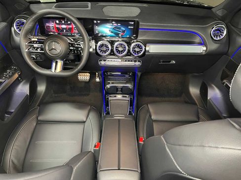 New 2026 Mercedes-Benz GLB 250 4MATIC image 41