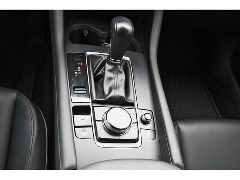 Used 2021 MAZDA MAZDA3 s image 25