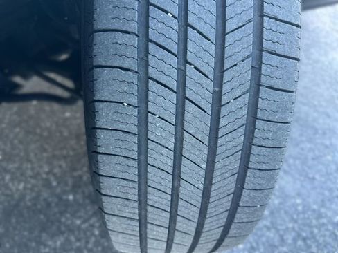 Used 2015 Subaru Forester 2.5i Limited w/ Popular Package #2 image 11