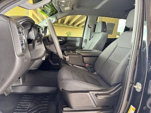 Used 2021 Chevrolet Silverado 1500 Custom Trail Boss w/ Safety Confidence Package AWD/4WD image 12