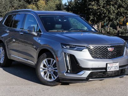 Used 2025 Cadillac XT6 Luxury