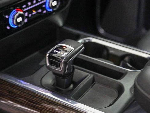 Used 2022 GMC Sierra 1500 Elevation w/ Elevation Premium Package image 20