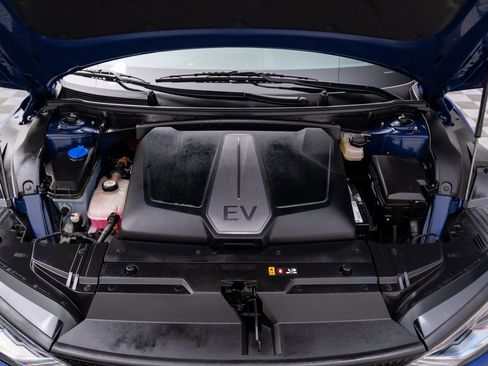 Used 2022 Kia EV6 Wind image 37