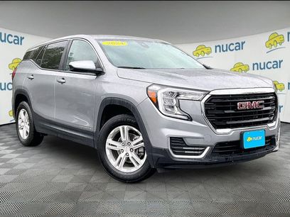 Used 2024 GMC Terrain SLE