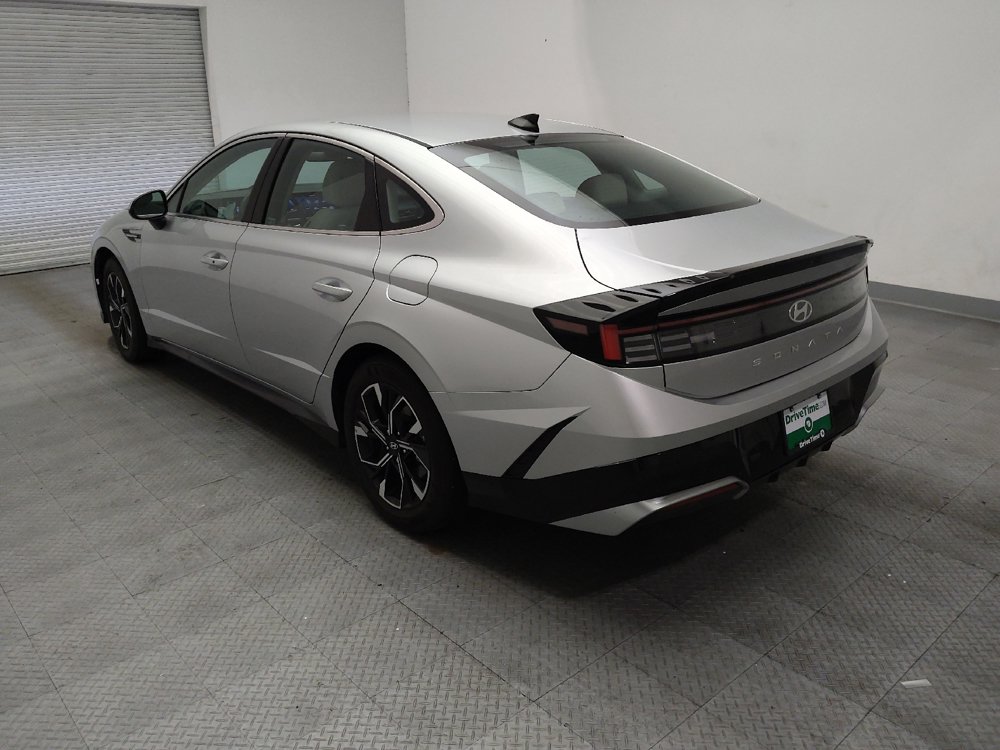 Used 2025 Hyundai Sonata SEL FWD image 5