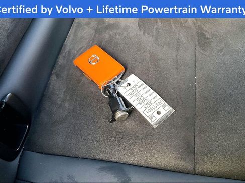 Certified 2023 Volvo C40 P8 Recharge Ultimate w/ Protection Package Premier image 13