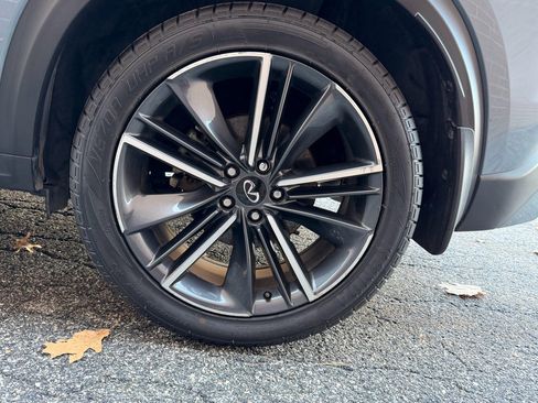 Used 2023 INFINITI QX55 Essential image 9