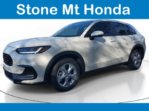 Used 2025 Honda HR-V LX image 3