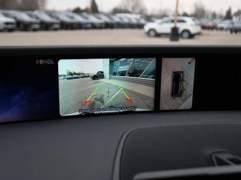 Used 2024 Lincoln Nautilus Reserve w/ Equipment Group 202A image 29