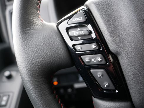 Certified 2024 Nissan Frontier PRO-4X w/ Pro Premium Package image 28