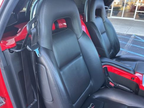 Used 2005 Chevrolet SSR w/ Preferred Equipment Group image 14