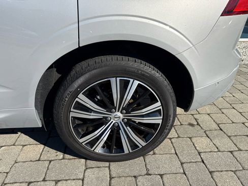 Used 2023 Volvo XC60 B5 Plus w/ Protection Package Premier AWD/4WD image 13