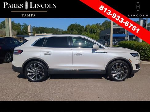 Used 2019 Lincoln Nautilus Reserve w/ Driver Assistance Package FWD image 3