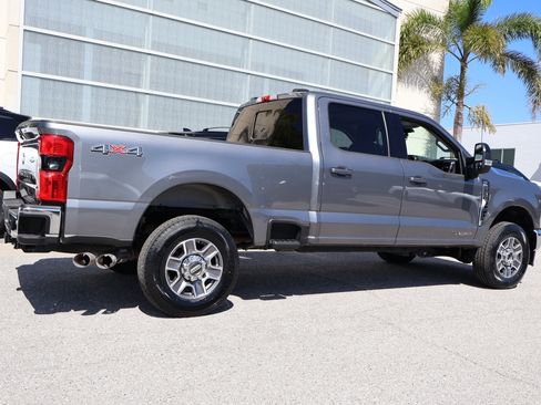 Used 2024 Ford F250 Lariat image 8