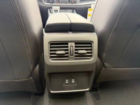 New 2026 Nissan Rogue SV w/ SV Premium Package image 20