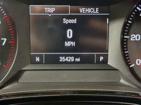 Used 2024 Chevrolet Trax LS FWD image 12