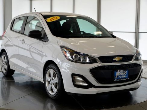 Used 2022 Chevrolet Spark LS FWD image 2