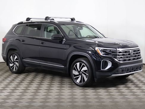 Used 2024 Volkswagen Atlas SEL AWD/4WD image 62