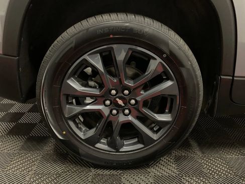 Used 2020 Chevrolet Traverse RS image 19