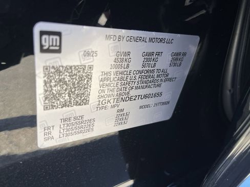 New 2026 GMC Hummer EV SUV w/ LPO, Roof Cross Rail Package image 42