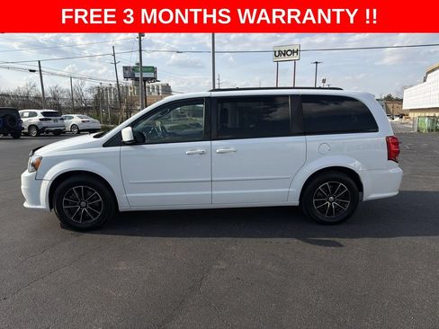 Used 2017 Dodge Grand Caravan GT FWD image 28