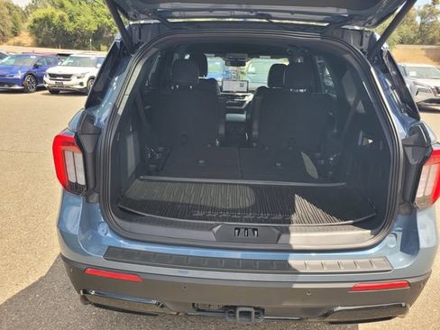 Certified 2025 Ford Explorer ST-Line w/ Premium Package RWD image 8