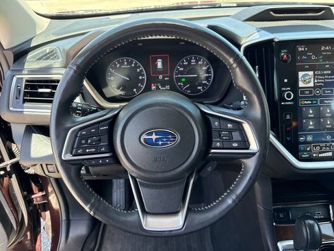 Used 2023 Subaru Ascent Touring AWD/4WD image 15