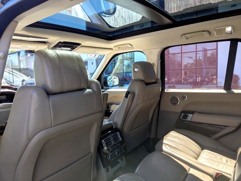 Used 2016 Land Rover Range Rover HSE image 34