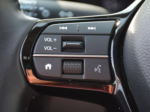 Used 2024 Honda HR-V EX-L image 29