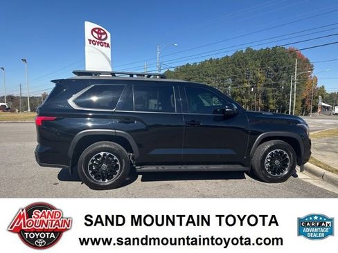 Used 2023 Toyota Sequoia SR5 image 2