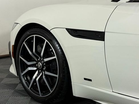 Certified 2024 Jaguar F-TYPE R image 24
