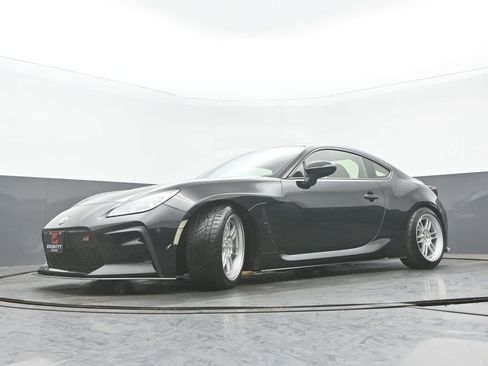 Used 2023 Toyota GR86 Premium w/ ALL Weather Mat Package (TMS) RWD image 27